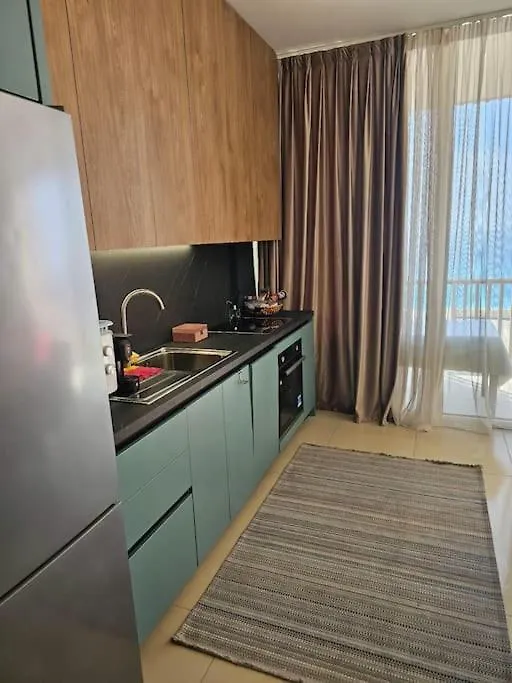 Palase Jacuzzi Apartment 157-D Gc 0*,  Albania